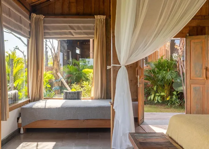 Villa Charming 3br W/pool & View *