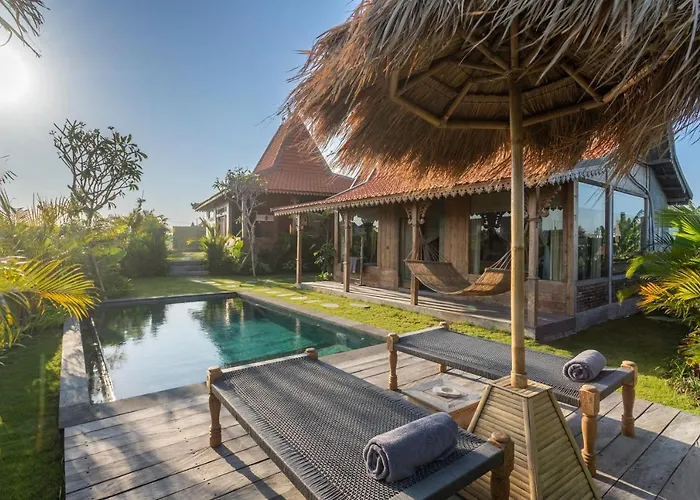 Villa Charming 3br W/pool & View *