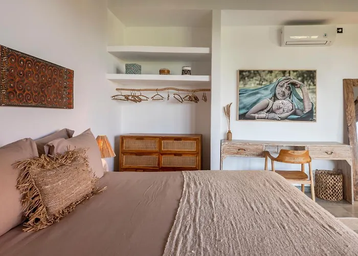 Villa Charming 3br W/pool & View *