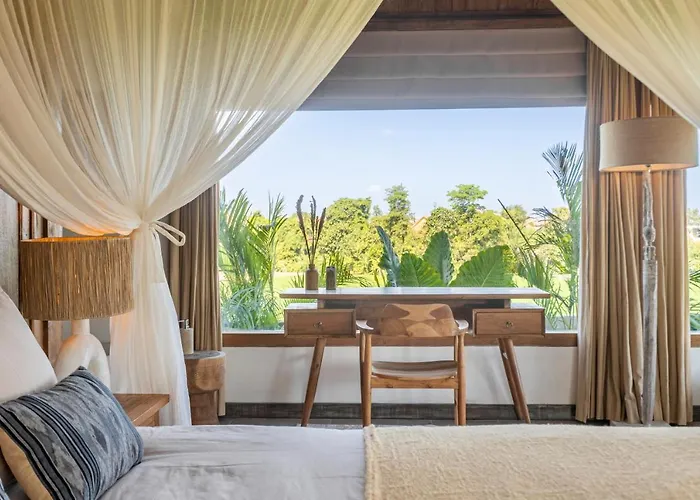 Villa Charming 3br W/pool & View *