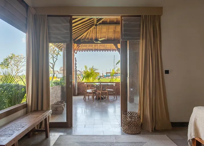 Villa Charming 3br W/pool & View *
